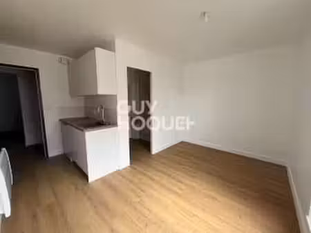 location appartement t1 à brest (29200) : à louer t1 / 16m² brest