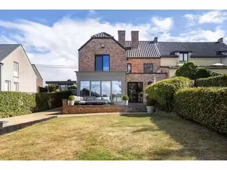charmante maison familiale avec 3 chambres