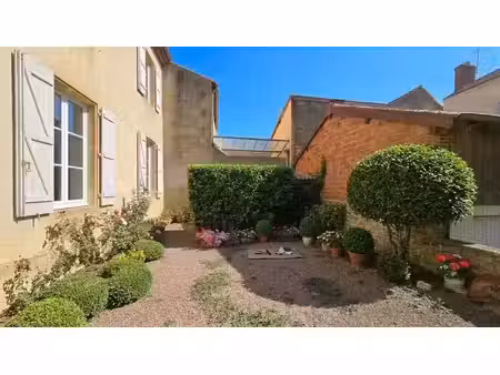 vente appartement 4 pièces 70 m² à charlieu (42190)  119 000 €