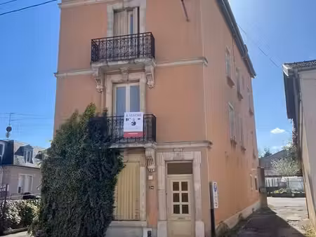 saint nicolas de port maison independante
