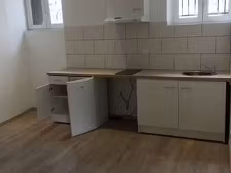 location appartement 2 pièces à rouen vieux-marché - st eloi (76000) : à louer 2 pièces / 