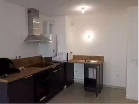 location appartement 2 pièces à mézy-sur-seine (78250) : à louer 2 pièces / 38m² mézy-sur-