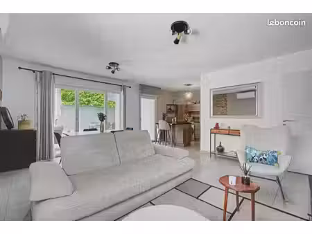 la motte-servolex | t3 de 66 m² avec terrasse de 96 m²