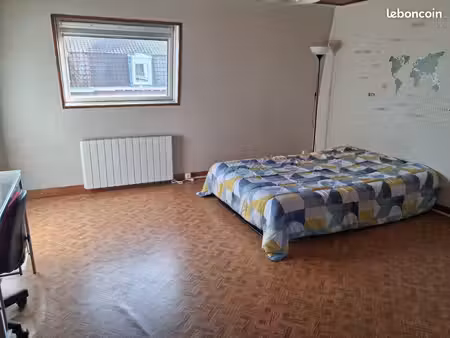 studio étudiant (e)