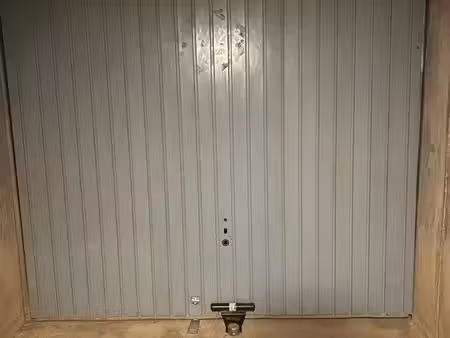 garage/box