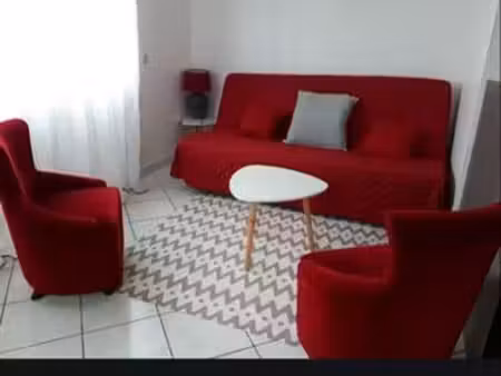 studio meuble avec parking