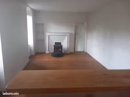appartement t3 de 79m² à chavanat