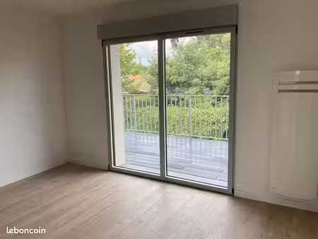studio 1 pièce 21 m²