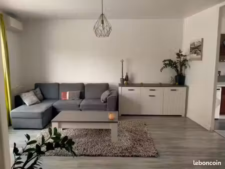 magnifique appartement meublé à saint -xandre à dix minutes de la rochelle
