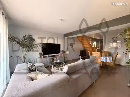 pavillon 4 pièces 85 m²