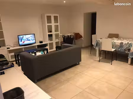 maison meublée en centre ville avec 3 chambres rénovée en 2020