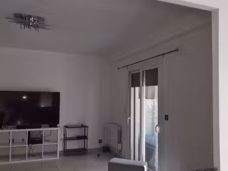 a louer bas de villa