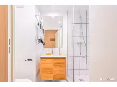 studio 1 pièce 17 m²