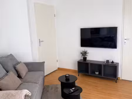 beau t2 meublé de 37m2