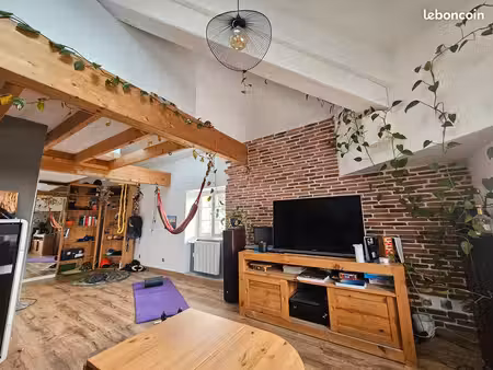 appartement t3 61m2