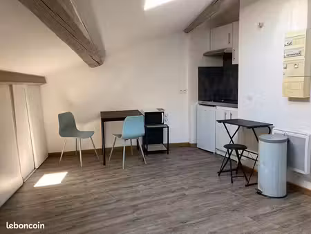 studio 1 pièce 15 m²