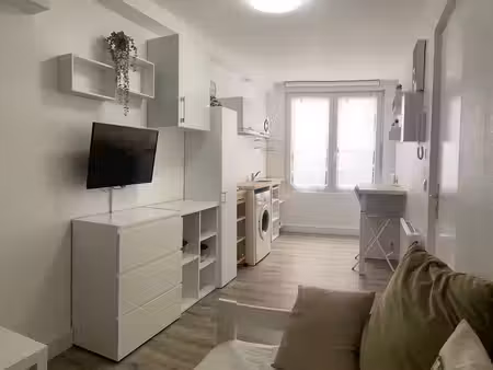 studio meublé