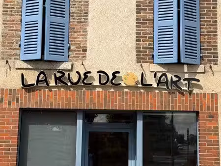 superbe local ferrières en gatinzis