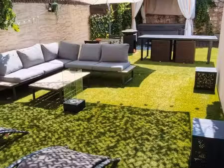 vend magnifique maison a plan de cuque