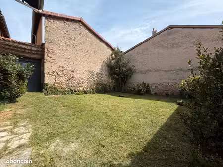 maison de village de caractère - saint-laurent-d'agny