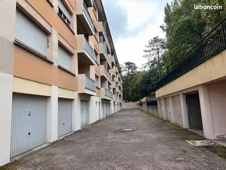 garage a vendre