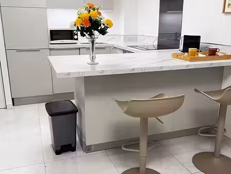 2 pièce étudiant -garage et jardin - antibes centre