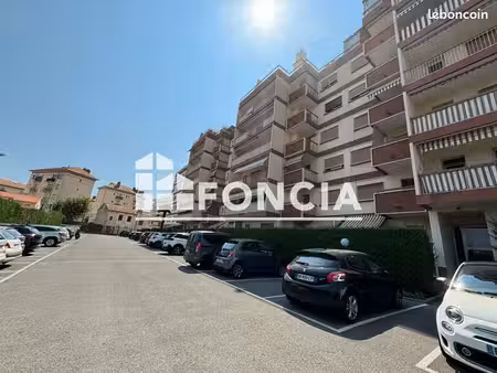 studio 1 pièce 23 m²