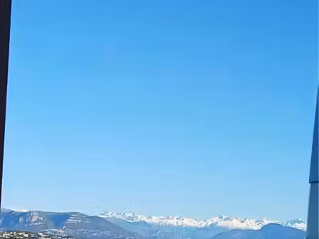 à louer antibes 3 pièces meublé traversant avec superbe vue mer et montagne avec clim et 1