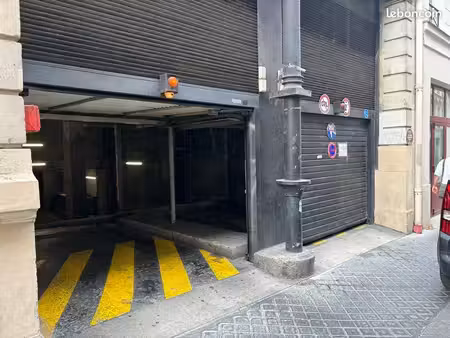 place de parking moto strasbourg st denis
