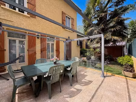 maison de 152m2 avec garage de 162m2