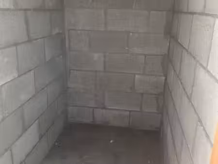 cave a louer a nanterre ville (1.8m2)