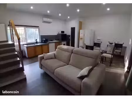 t3 58 m² meublé en rez-de-villa avec parking — vallauris / sophia