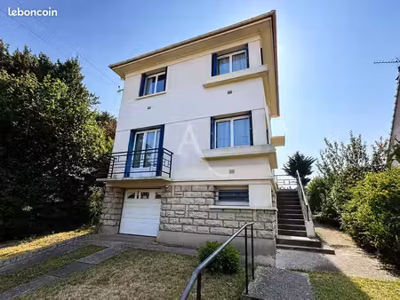 propriété 3 pièces 73 m²