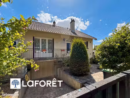 maison 6 pièces 84 m²