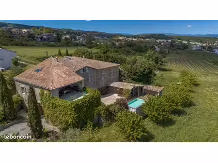 ferme 8 pièces 206 m²
