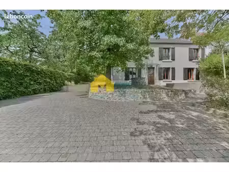 maison 7 pièces 152 m²