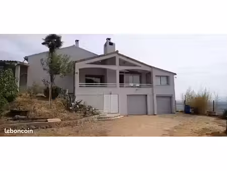 maison 7 pièces 220 m²