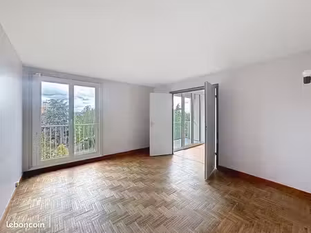 appartement 3 pièces 56 m²