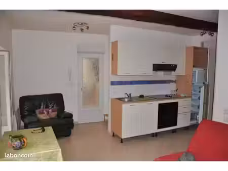 studio au pied du château
