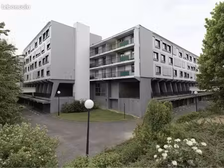 appartement 4 pièces de 90 m² rénové – 3 chambres – massy