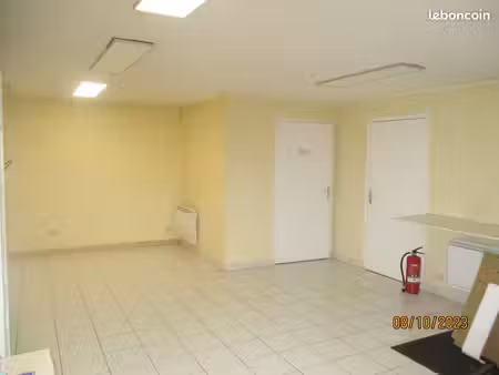 a louer locaux bureaux