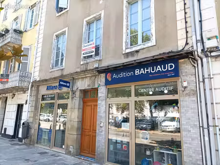 local professionnel40 m² foix allées de villote. emplacement n°1