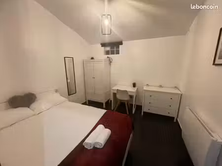 appartement maisonnette entièrement meublé moderne t2 38m2 + parking au calme en zone pavi