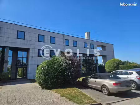 bureaux 180 m²