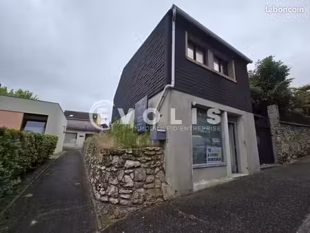 local commercial 63 m²