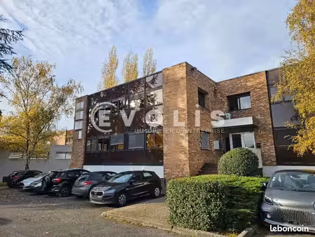 local d'activité 550 m²