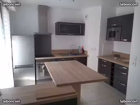 appartement 2 pieces 39 m2 /bbc- rt 2012- asnieres s/seine