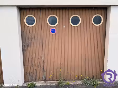 parking/box chatillon