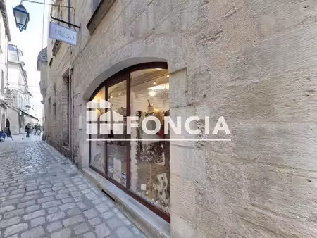 local commercial à louer