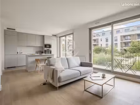 appartement 4 pièces 82 m²